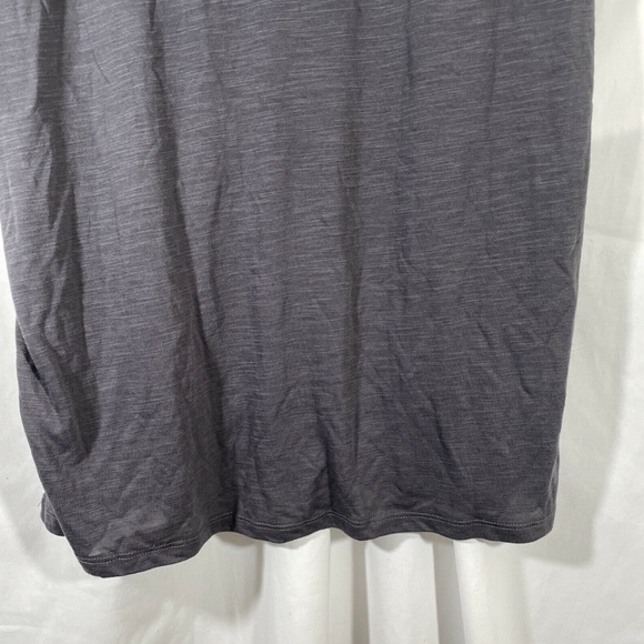 NWT $35 Torrid [PLUS‎ SZ 2 ] Perforated Faux Suede Tee Top in Grey - Picture 9 of 11